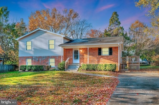 4 Randy Ct, Fredericksburg, VA 22407