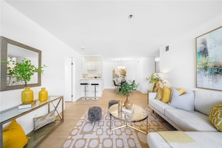 222 S Central Ave Unit 203, Los Angeles, CA 90012