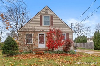 610 Clement Rd, Lansing, MI 48917