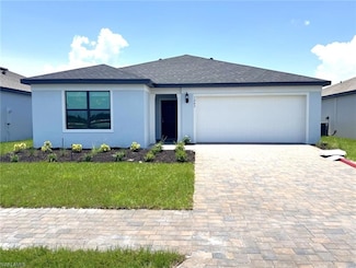 1245 Caloosa Cove Dr, Labelle, FL 33935