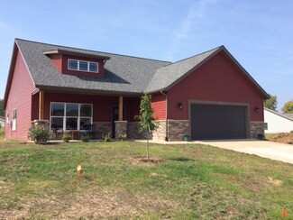 2355 Falcon Dr, Warsaw, IN 46580