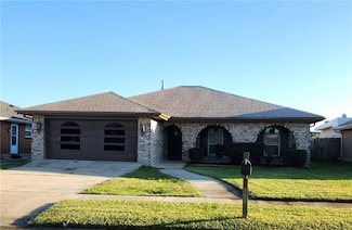 2213 Stall Dr, Harvey, LA 70058