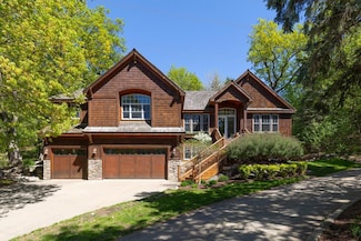 13209 Holasek Ln, Eden Prairie, MN 55346