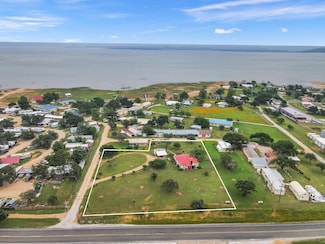 110 Dillingham Dr, Buchanan Dam, TX 78609