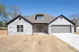 8523 Broadley Dr, Fort Smith, AR 72916