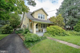 14 Manor Rd, Paoli, PA 19301