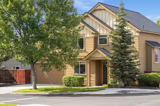 2703 NW Greenwood Ave, Redmond, OR 97756