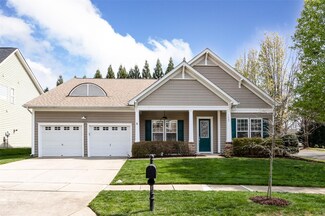 1249 Sarandon Dr, Matthews, NC 28104