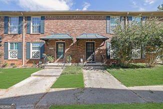 5678 Kingsport Dr, Atlanta, GA 30342