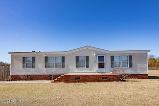 6128 Griffin-Whaley Rd, Ayden, NC 28513