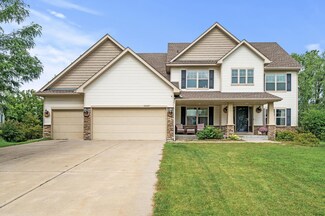10027 Hampshire Terrace N, Brooklyn Park, MN 55445