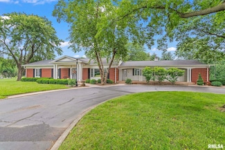 880 Old Tipton School Rd, Sherman, IL 62684