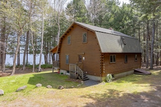 258 Peninsula Dr, Mariaville, ME 04605