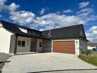 2005 E Mykal Ct, Post Falls, ID 83854