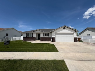 1076 Homerun St, Pocatello, ID 83202
