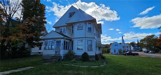 1922 E Prospect Rd, Ashtabula, OH 44004