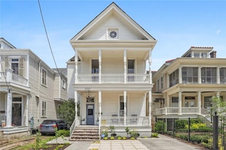 2109 General Pershing St, New Orleans, LA 70115