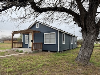 716 W Fordyce Ave, Kingsville, TX 78363