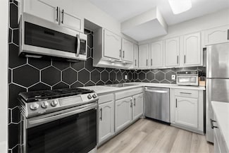 2965 Pharr Court South NW Unit 304, Atlanta, GA 30305