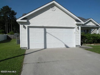 203 Sellhorn Blvd, New Bern, NC 28562