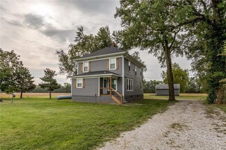 2052 Highway K 68, Ottawa, KS 66067