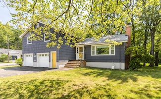 19 Harding Rd, Portsmouth, NH 03801