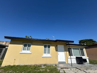 1710 Lauderdale Manor Dr, Fort Lauderdale, FL 33311