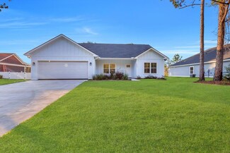 1655 Ashantilly Dr, Darien, GA 31305