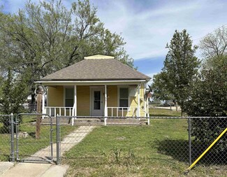 670 SE Lydia St, Rosalia, KS 67132