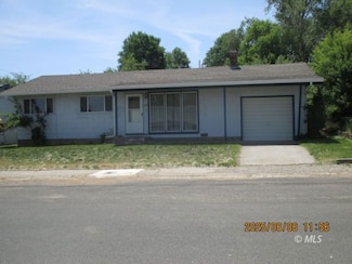1007 W 3rd St, Alturas, CA 96101