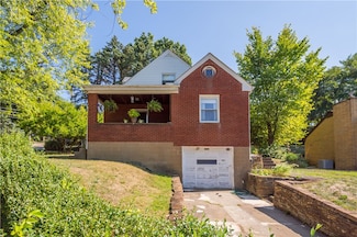 2398 Rose Garden Rd, Pittsburgh, PA 15220