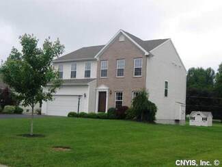 3197 Greenleafe Dr, Phoenix, NY 13135