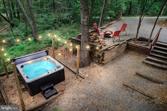 43 Mink Ct, Basye, VA 22810