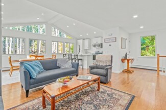 21 Bypass Rd, Lincoln, MA 01773