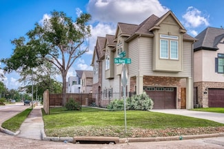 1148 Du Barry Ln, Houston, TX 77018