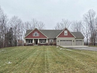 12195 W Deerfield Loop, Delphi, IN 46923