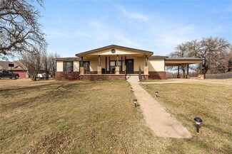 2486 C and O Rd Unit 1328, Cole, OK 73010