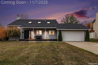 7408 Westbury Blvd, West Bloomfield, MI 48322