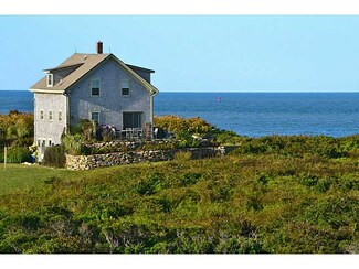 904 Cooneymus Rd, Block Island, RI 02807