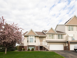20728 Hampshire Cir, Lakeville, MN 55044