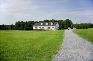 3915 Harris Creek Rd, Lawndale, NC 28090