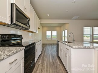 4090 Backwater St, Concord, NC 28027