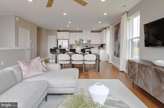 104 Leona Stewart Ln, Hopewell Township, NJ 08534