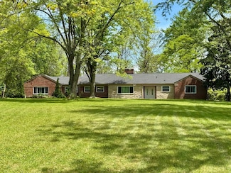 413 N Marshall Rd, Middletown, OH 45042