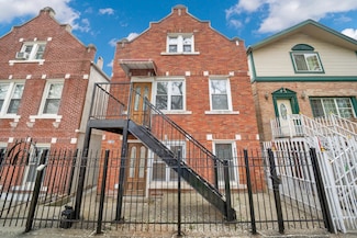 2720 S Christiana Ave, Chicago, IL 60623