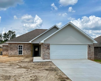 99 E Bartlet Way, Hattiesburg, MS 39402