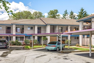 815 Pine St Unit 2, Rogue River, OR 97537