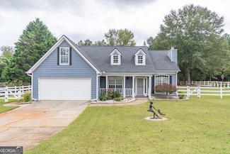 395 Flintlock Dr, Dacula, GA 30019