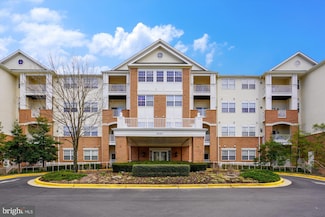2607 Chapel Lake Dr, Gambrills, MD 21054