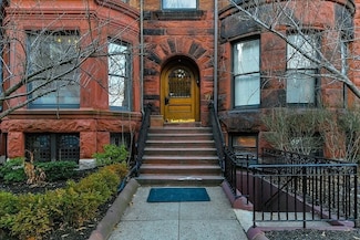 19 Bay State Rd Unit 1, Boston, MA 02215